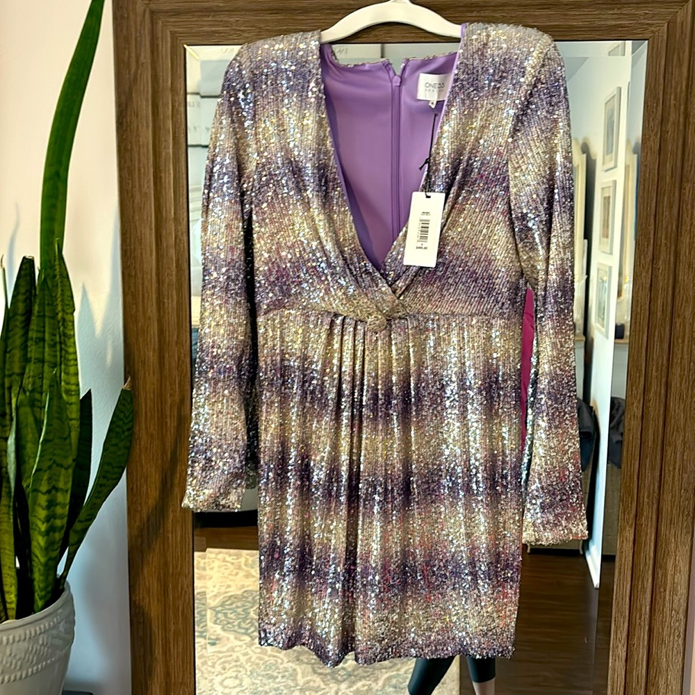🪩✨One 33 Social sequin long sleeve mini dress size 6✨🪩